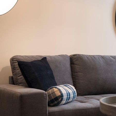 Lovelystay - Homey Feeling Flat W/ Free Parking بورتو المظهر الخارجي الصورة