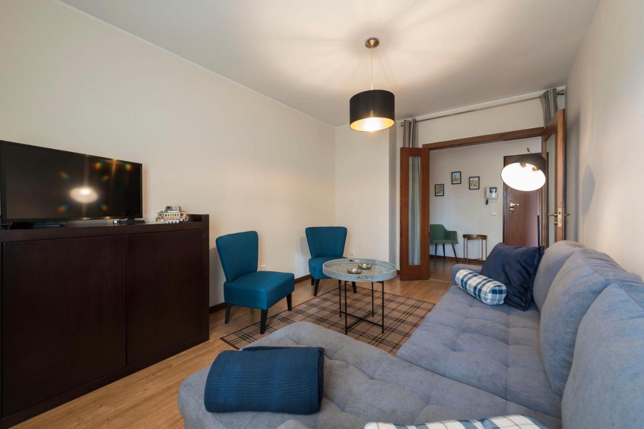 Lovelystay - Homey Feeling Flat W/ Free Parking بورتو المظهر الخارجي الصورة